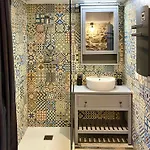 #spa Wellness @ 11eme Ξενοδοχείο με διαμερίσματα Παρίσι