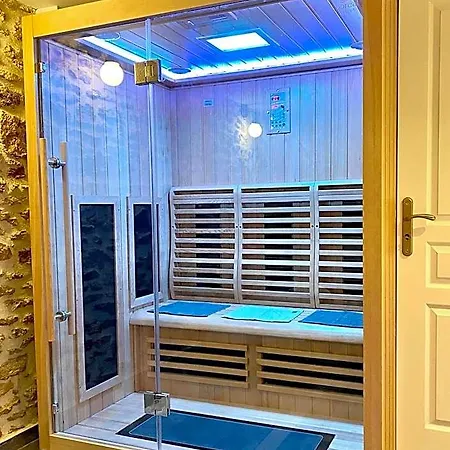 Apartmanhotel #spa Wellness @ 11eme Párizs